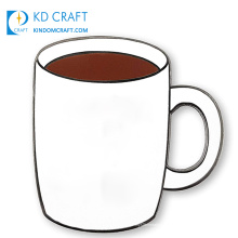 Großhandel benutzerdefinierte tassenförmige Metallstanzung weiche Emaille versilbert Kaffee Anstecknadel Abzeichen für Werbung
